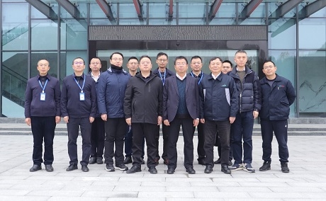 蒋文春率队莅临绵阳w66利来公司调研指导事情